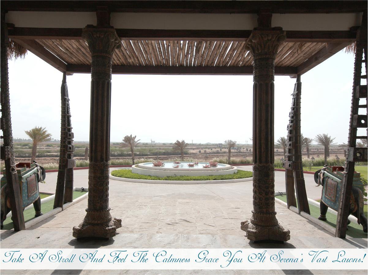 Serena Beach Resort Māndvi Exteriér fotografie